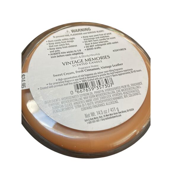 Bath & Body Works Vintage Memories 3 Wick Candle Sweet Cream Cinnamon 14.5 oz - Picture 10 of 12